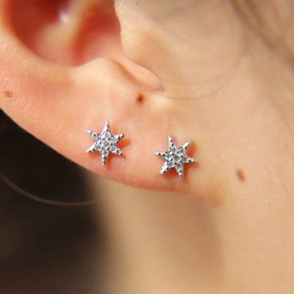 🆕925 AAA 55 Cz’s Five 8mm Pave Star Necklace 16”+ - Picture 8 of 8